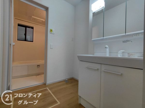 枚方市伊加賀栄町　新築一戸建て　全１区画