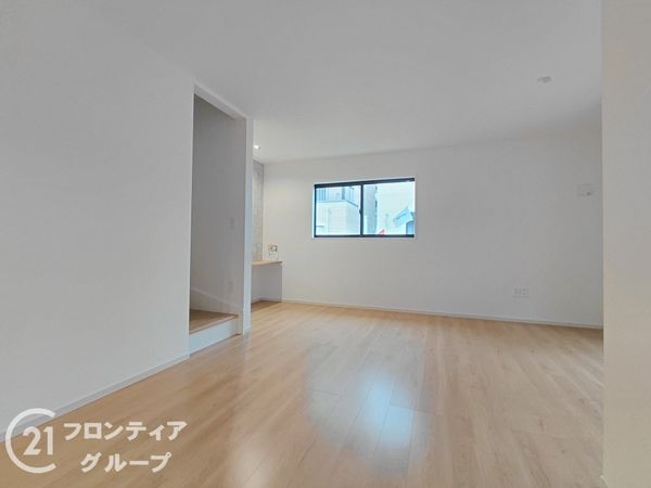 枚方市伊加賀栄町　新築一戸建て　全１区画