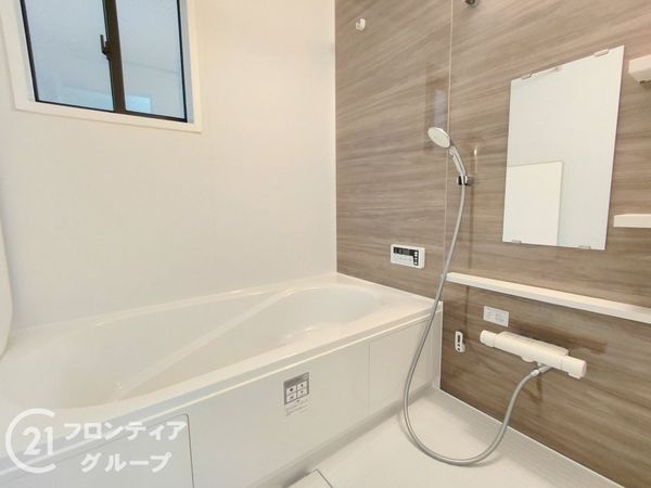 枚方市伊加賀栄町　新築一戸建て　全１区画