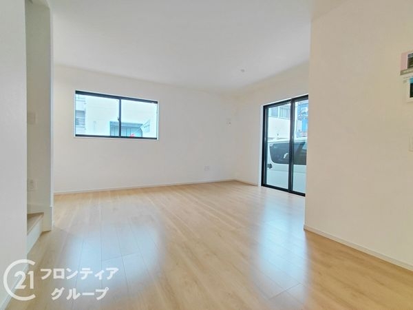 枚方市伊加賀栄町　新築一戸建て　全１区画