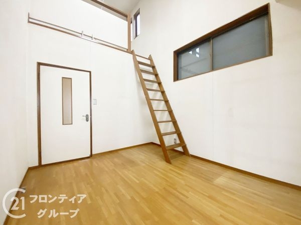枚方市藤阪元町２丁目の中古一戸建て