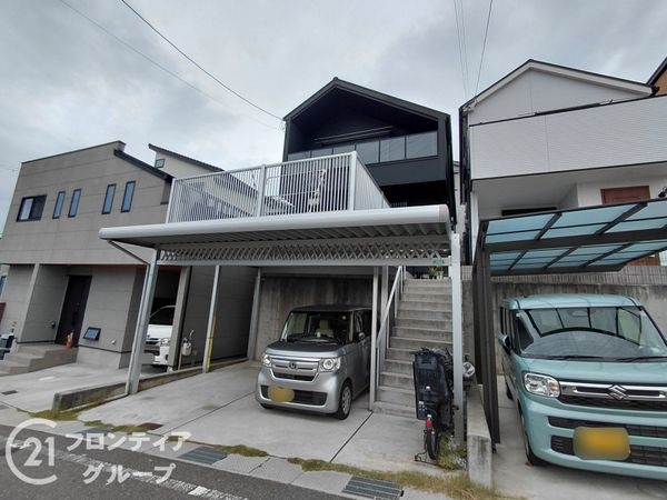 寝屋川市太秦緑が丘の中古一戸建て