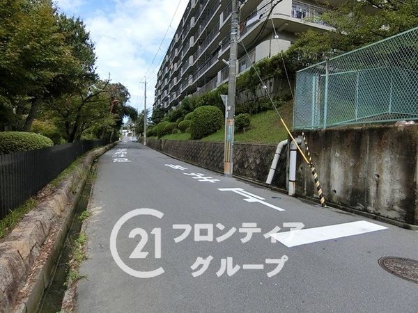 日商岩井香里ケ丘マンション　中古マンション