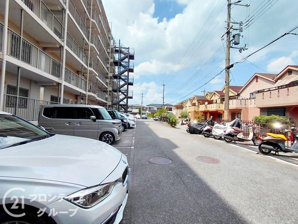 日商岩井香里ケ丘マンション　中古マンション
