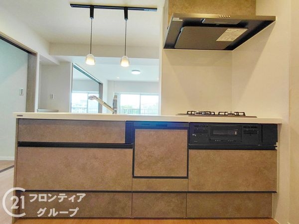 日商岩井香里ケ丘マンション　中古マンション