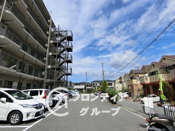 日商岩井香里ケ丘マンション　中古マンション