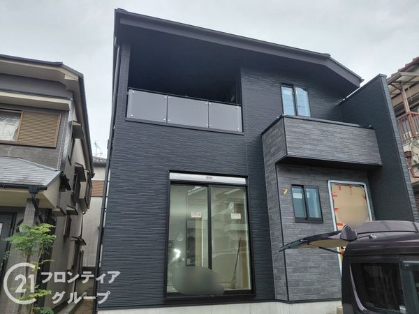 寝屋川市成田東が丘　新築一戸建て　１期　１号棟