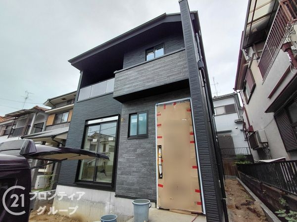 寝屋川市成田東が丘　新築一戸建て　１期　１号棟