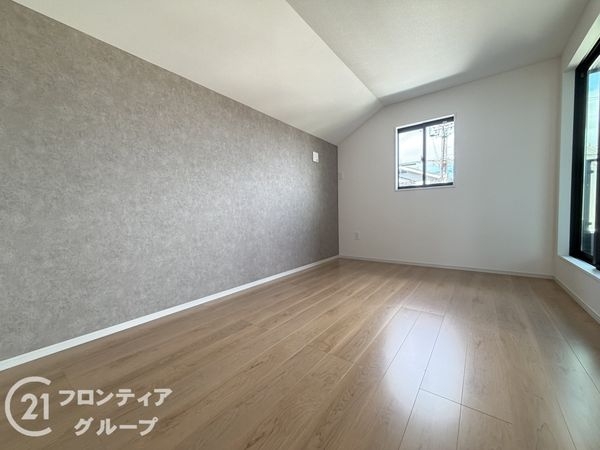 寝屋川市成田東が丘　新築一戸建て　１期　１号棟