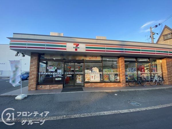 枚方市上島町　新築一戸建て　１期　２号棟(セブンイレブン枚方養父西店)