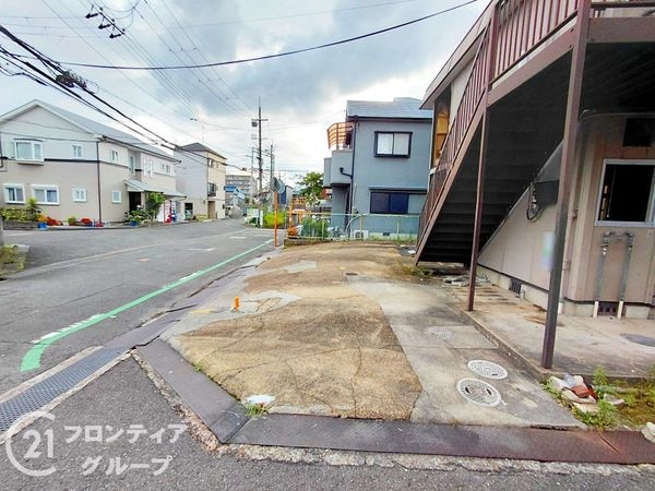 枚方市上島町　新築一戸建て　１期　２号棟