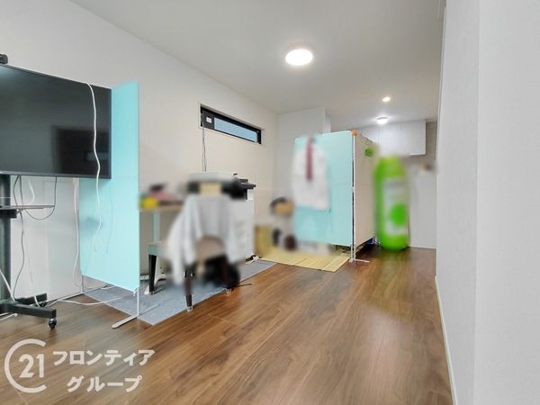 枚方市東中振１丁目　新築一戸建て　２１号地
