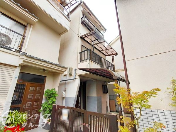 枚方市招提南町２丁目　中古一戸建て