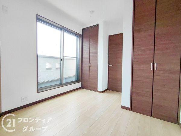 寝屋川市錦町の中古一戸建て