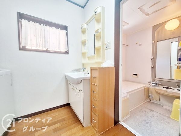 枚方市長尾家具町５丁目の中古一戸建て