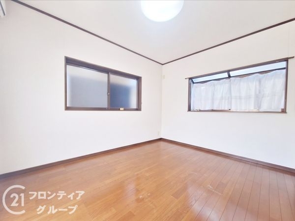 枚方市長尾家具町５丁目の中古一戸建て