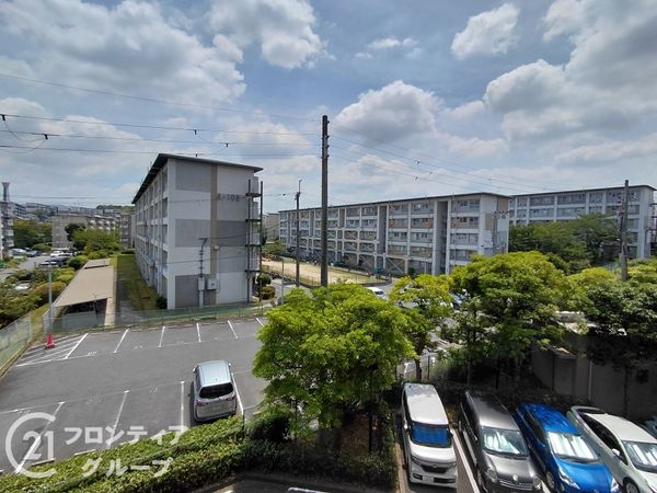 オークヒルズ香里弐番館　中古マンション
