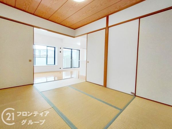 オークヒルズ香里弐番館　中古マンション