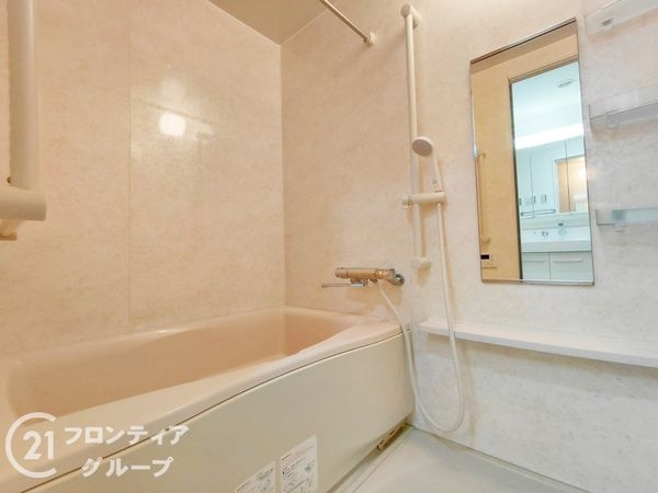 オークヒルズ香里弐番館　中古マンション