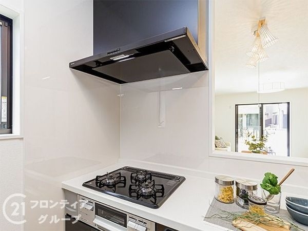 寝屋川市末広町　新築一戸建て　２号棟