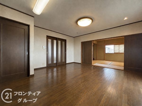 寝屋川市川勝町の中古一戸建て