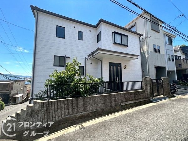 寝屋川市川勝町　中古一戸建て