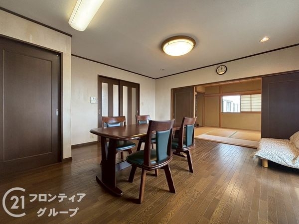 寝屋川市川勝町の中古一戸建て