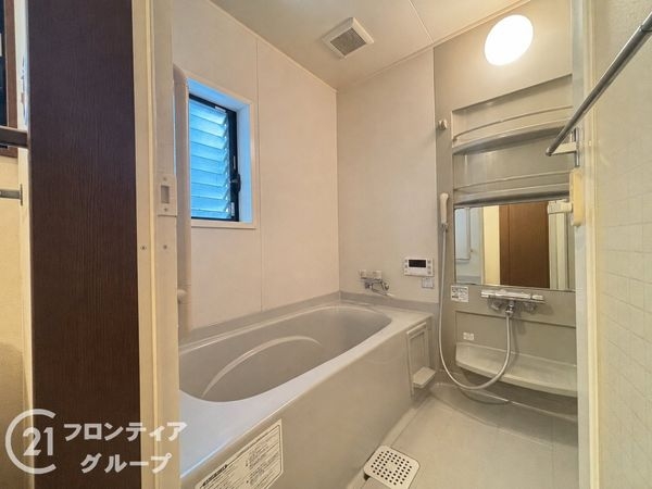 寝屋川市川勝町　中古一戸建て