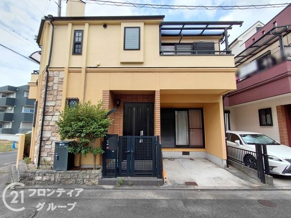 枚方市津田元町３丁目　中古一戸建て