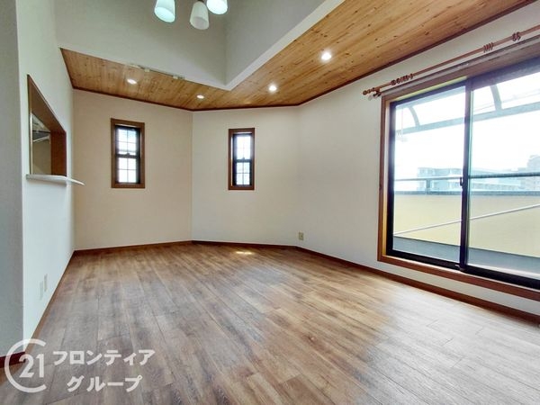 枚方市津田元町３丁目の中古一戸建て