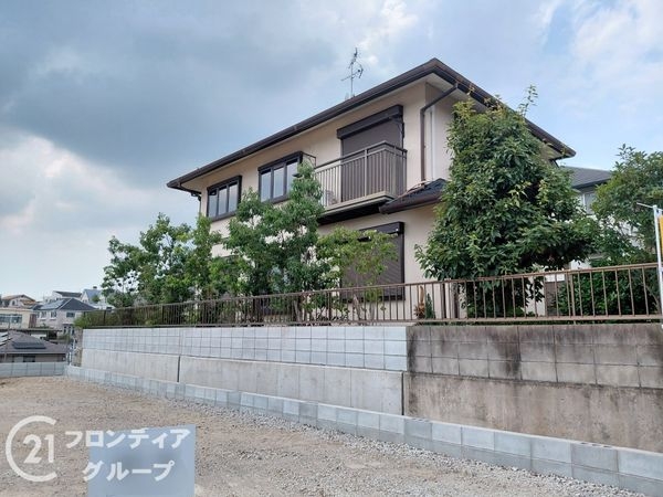 枚方市山之上西町の中古一戸建て