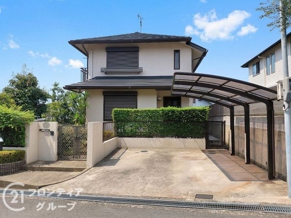 枚方市山之上西町 中古一戸建て