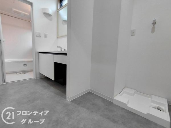 枚方市山之上西町の中古一戸建て