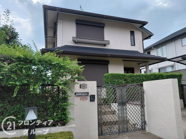 枚方市山之上西町の中古一戸建て
