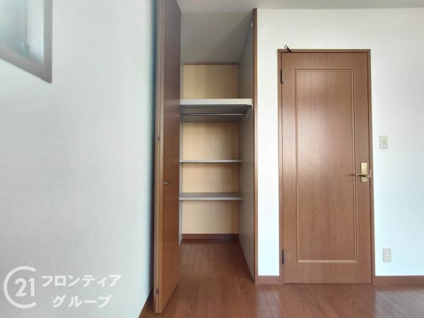 枚方市山之上西町の中古一戸建て