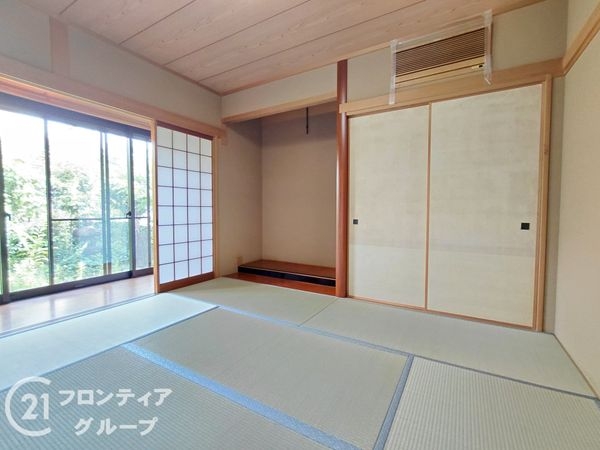 枚方市山之上西町の中古一戸建て