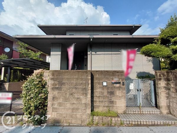 枚方市山之上西町の中古一戸建て