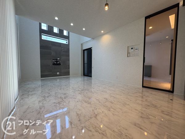 寝屋川市河北西町の中古一戸建て
