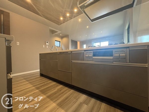 枚方市出口５丁目　新築一戸建て