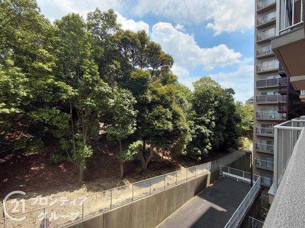 グリーンタウン香里ヶ丘Ａ棟　中古マンション