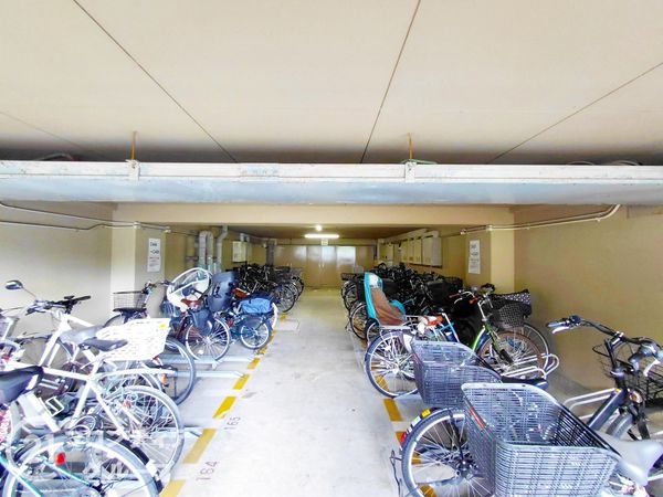 グリーンタウン香里ヶ丘Ａ棟　中古マンション