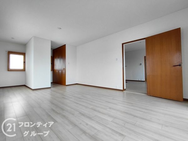グリーンタウン東香里マンションＣ棟　中古マンション