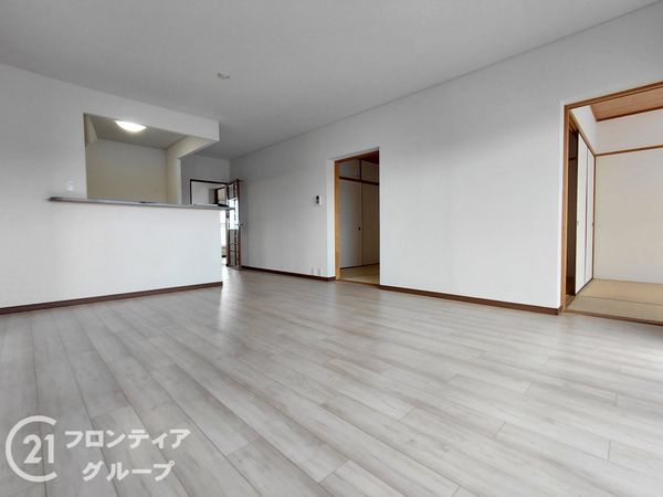 グリーンタウン東香里マンションＣ棟　中古マンション