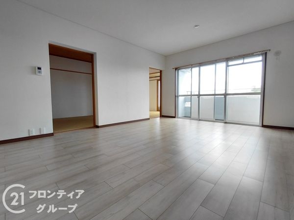 グリーンタウン東香里マンションＣ棟　中古マンション