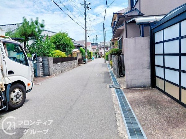 枚方市御殿山町　新築一戸建て　１期　1号棟