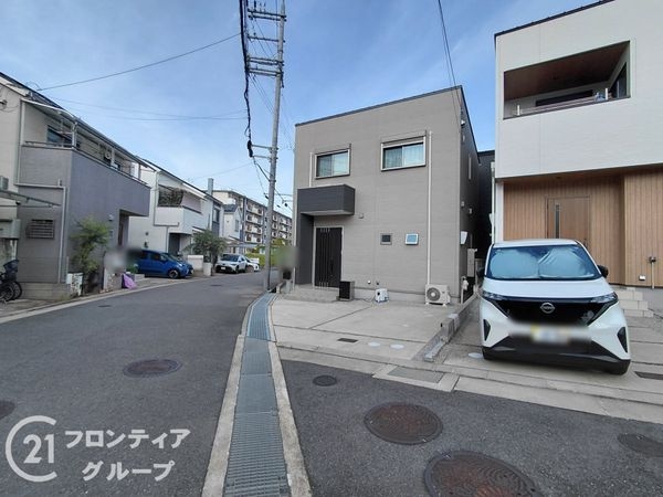 枚方市香里ケ丘９丁目の中古一戸建て