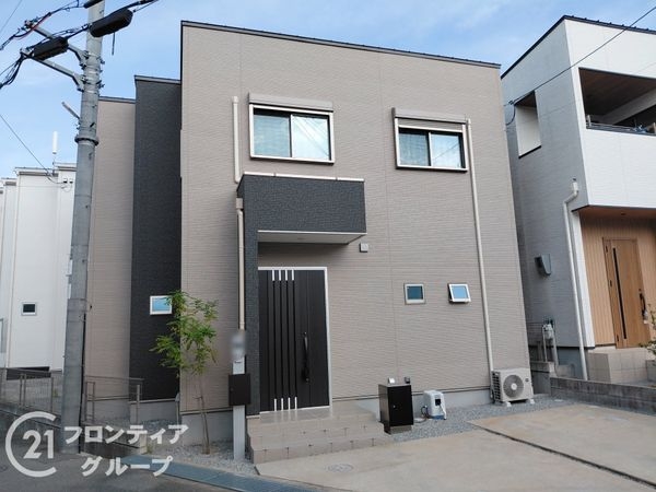 枚方市香里ケ丘９丁目の中古一戸建て