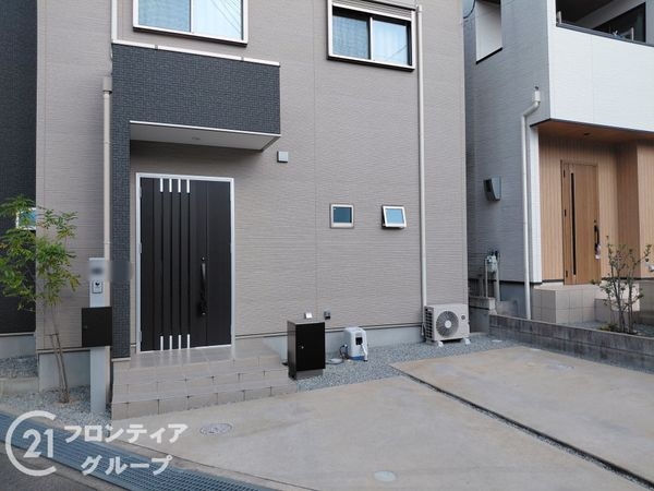 枚方市香里ケ丘９丁目の中古一戸建て