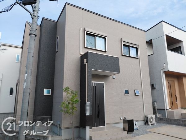 枚方市香里ケ丘９丁目の中古一戸建て