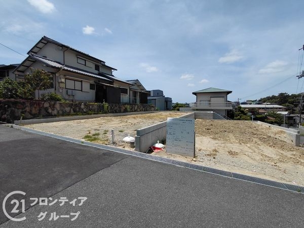 枚方市香里ケ丘１丁目　新築一戸建て　３期　１号棟